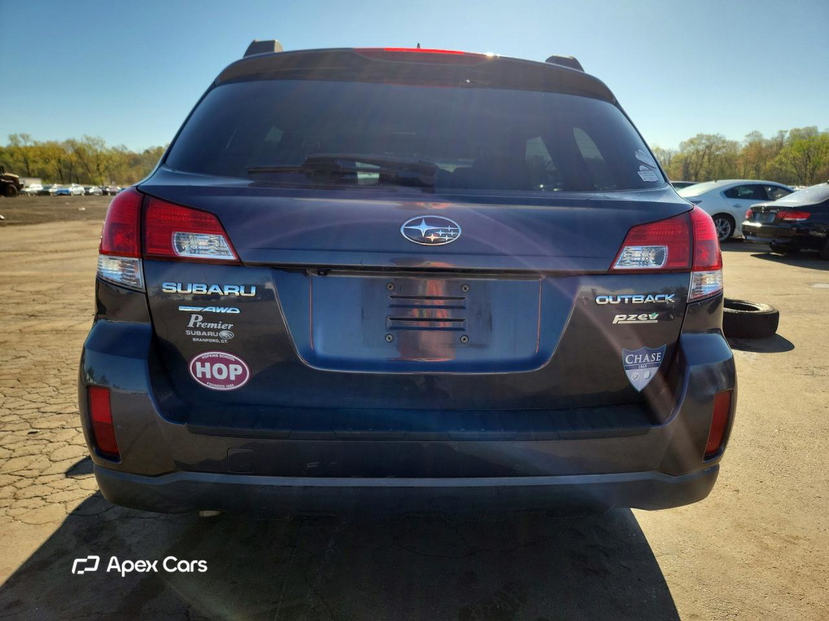 Subaru Outback 2013