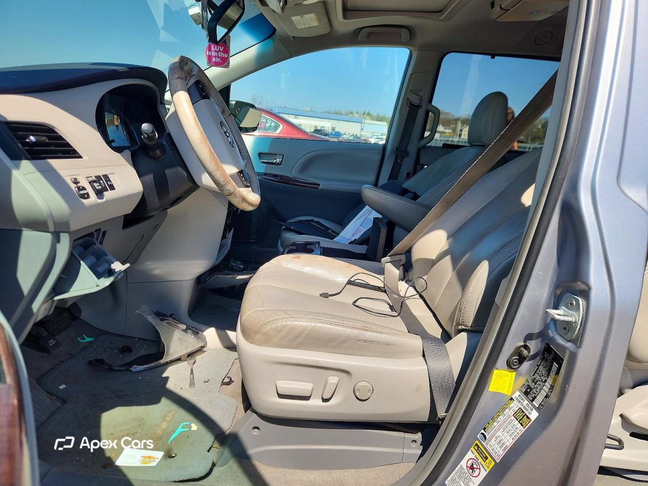 Toyota Sienna 2012