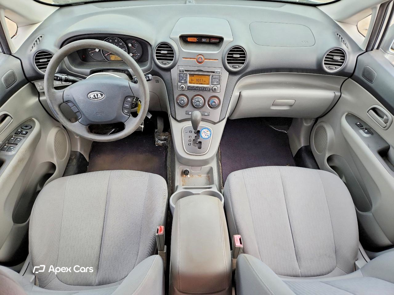 Kia Rondo 2009