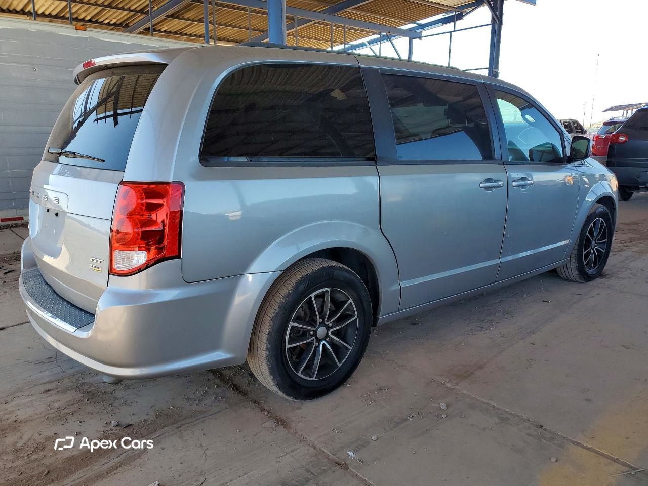 Dodge Caravan 2018