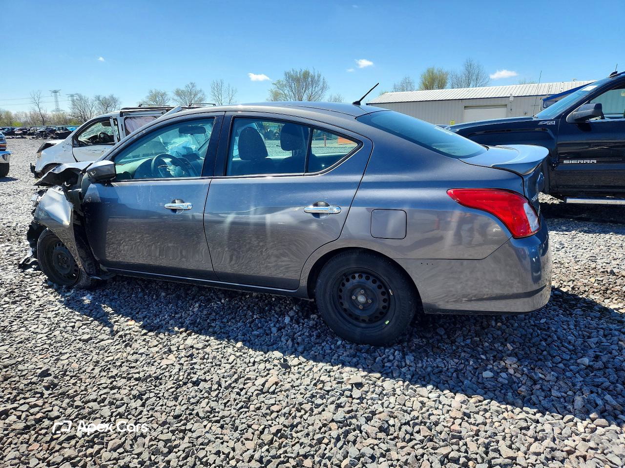 Nissan Versa 2019