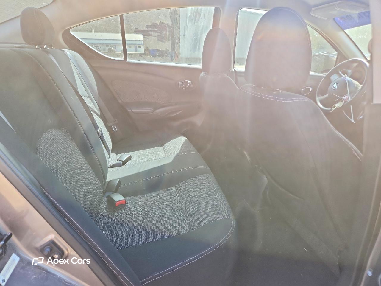 Nissan Versa 2014