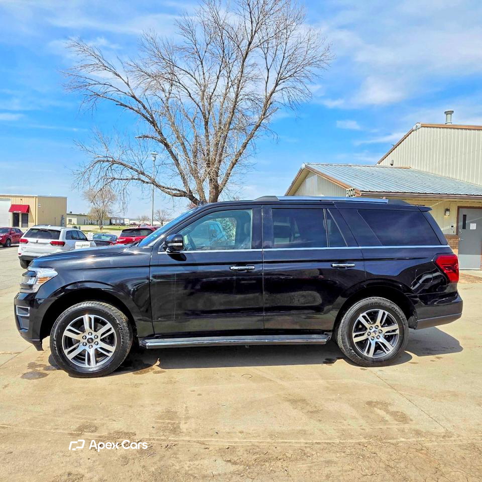 Ford Expedition 2023