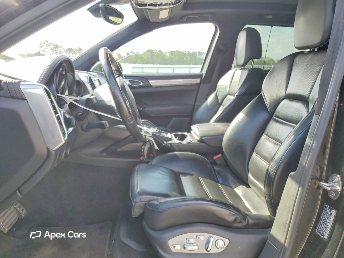 Porsche Cayenne 2013
