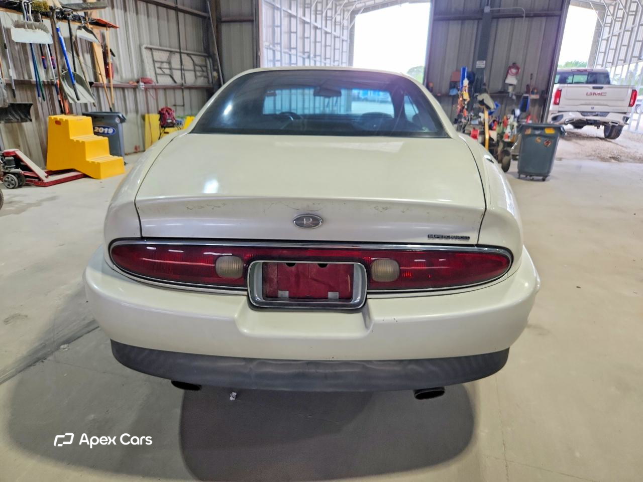 Buick Riviera 1997