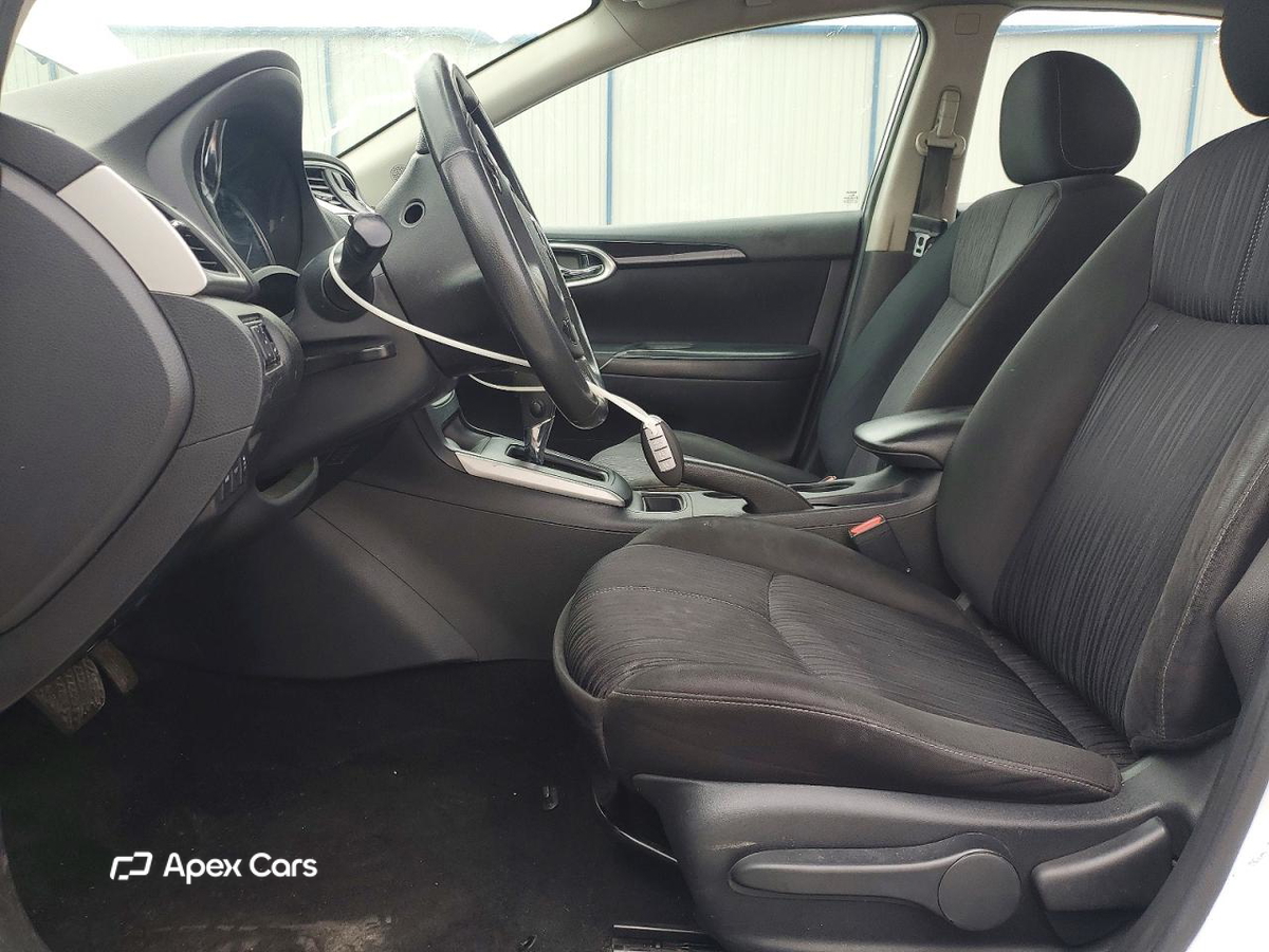 Nissan Sentra 2018
