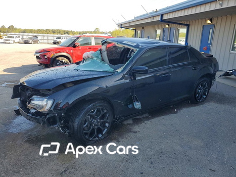 Chrysler 300 2020 - Image 1 of 13