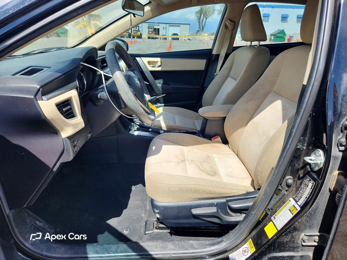 Toyota Corolla 2015