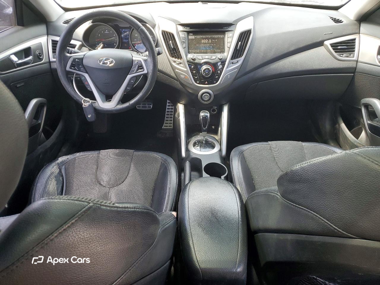 Hyundai Veloster 2012