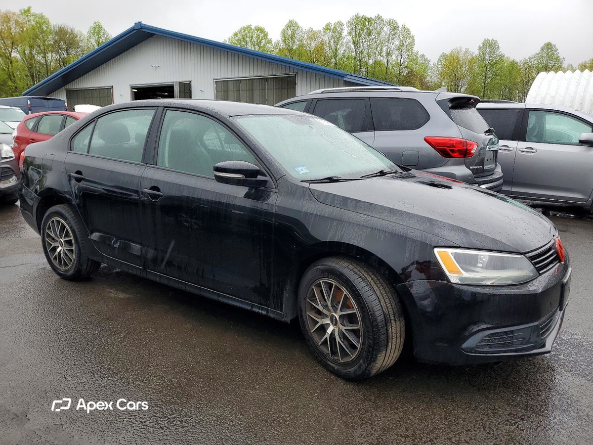 Volkswagen Jetta 2014