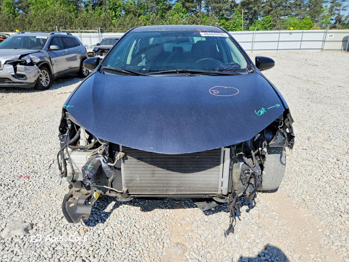 Toyota Corolla 2015