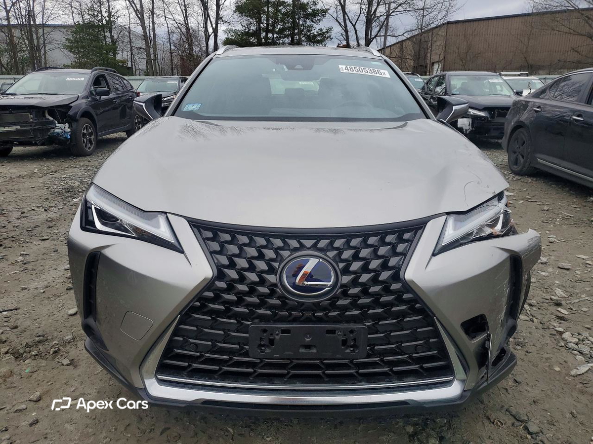 Lexus UX 2020
