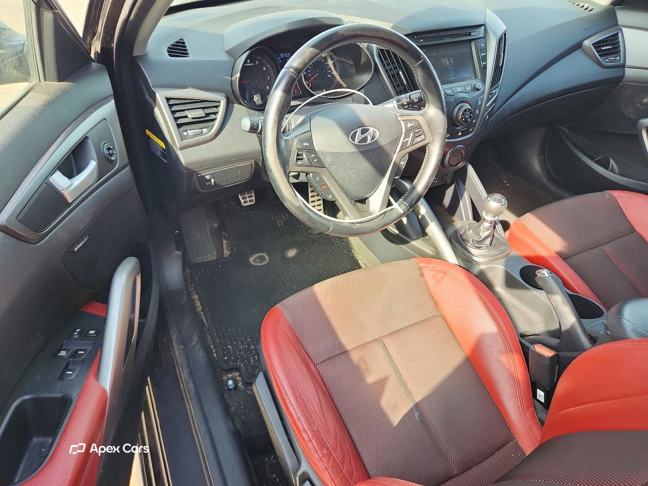 Hyundai Veloster 2015