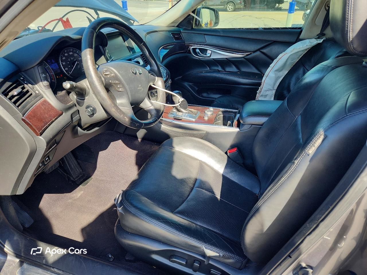 Infiniti Q70 2017
