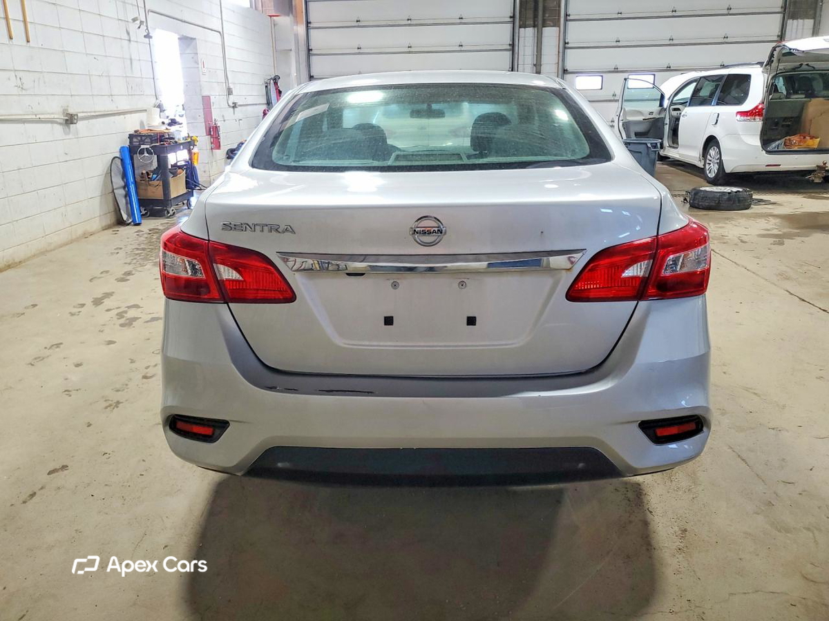 Nissan Sentra 2019