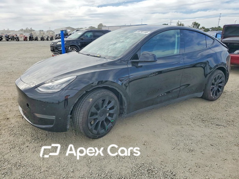 Tesla Model Y 2020 - Image 1 of 12