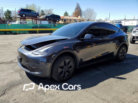 Tesla Model Y 2024 - Zdjęcie 1 z 12