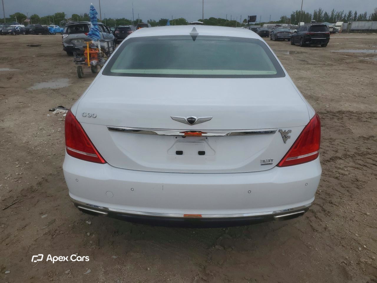 Genesis G90 2017