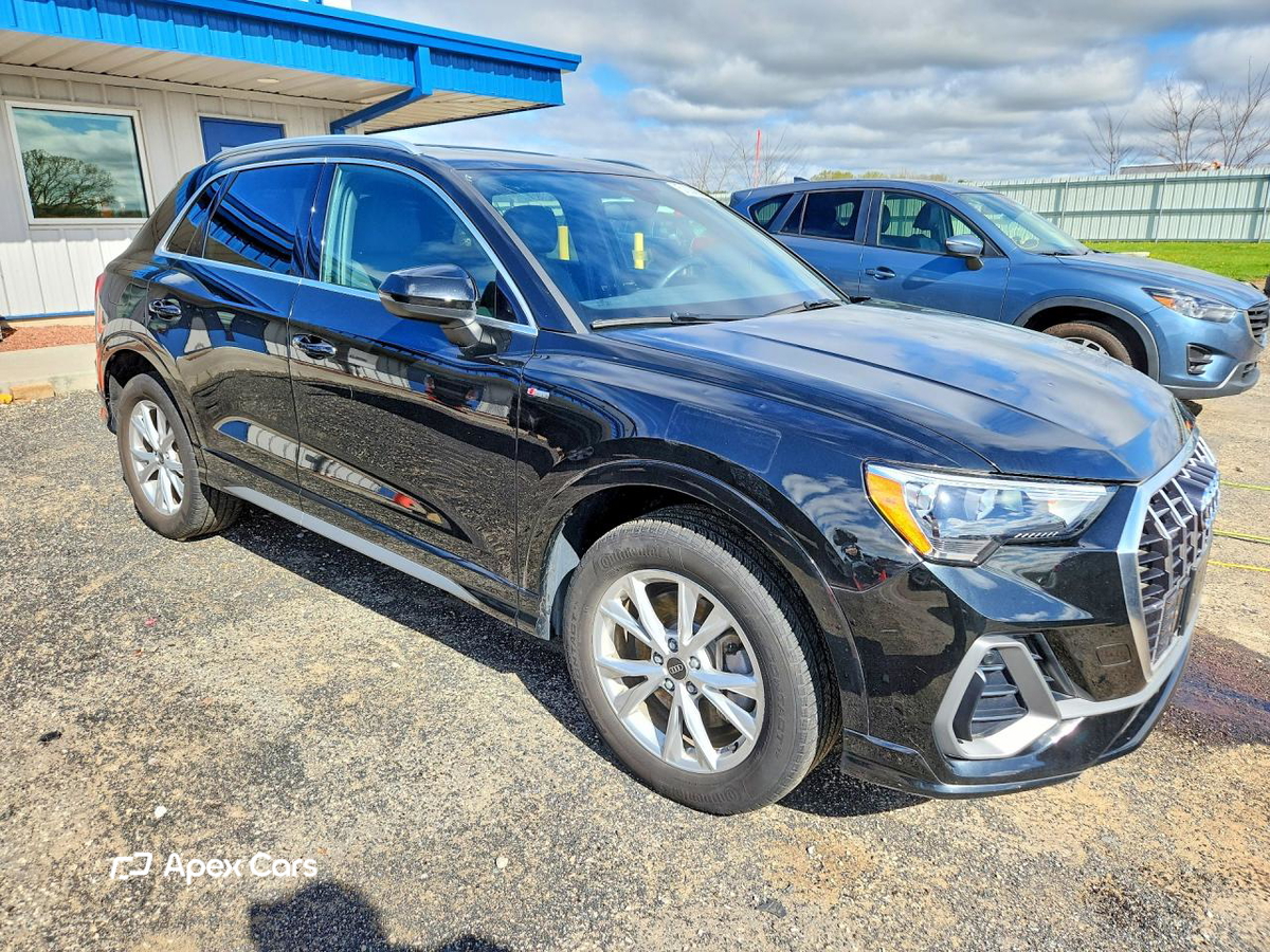Audi Q3 2021