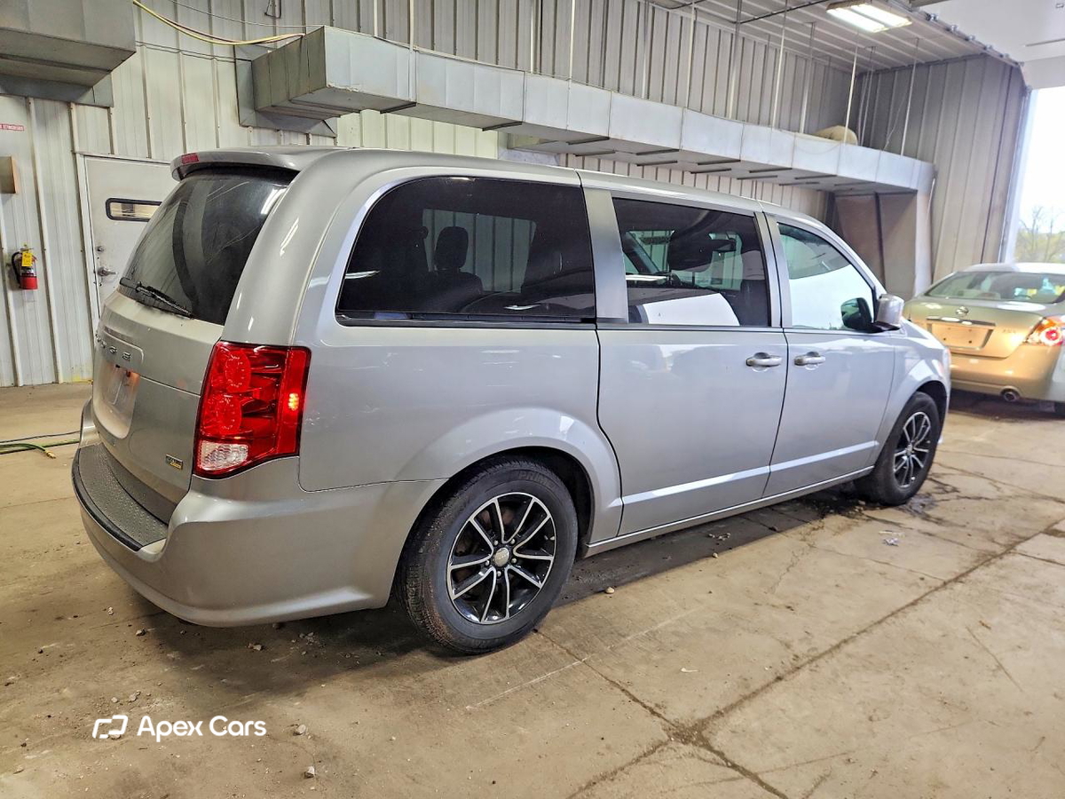 Dodge Caravan 2018