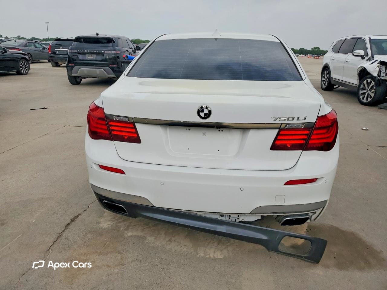BMW Series 7 2015