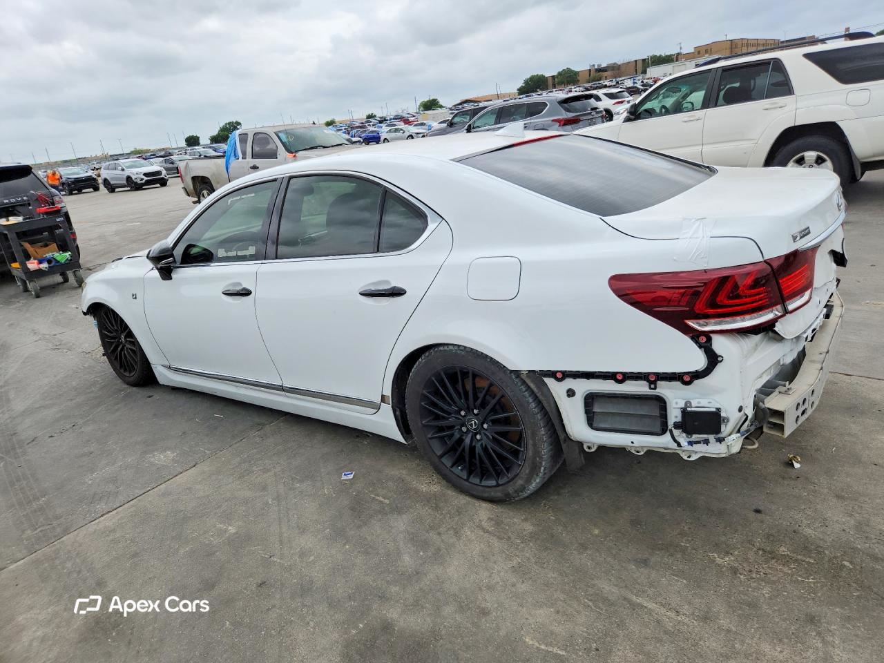 Lexus LS 2015