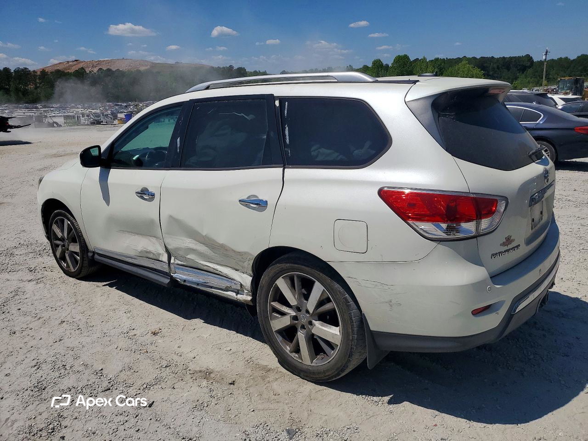 Nissan Pathfinder 2016