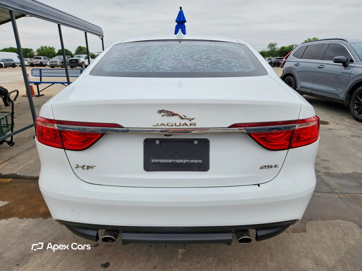 Jaguar XF 2018