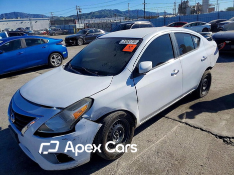 Nissan Versa 2017 - Image 1 of 13