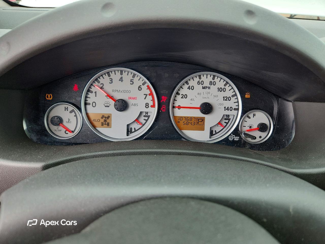Nissan Navara (Frontier) 2010