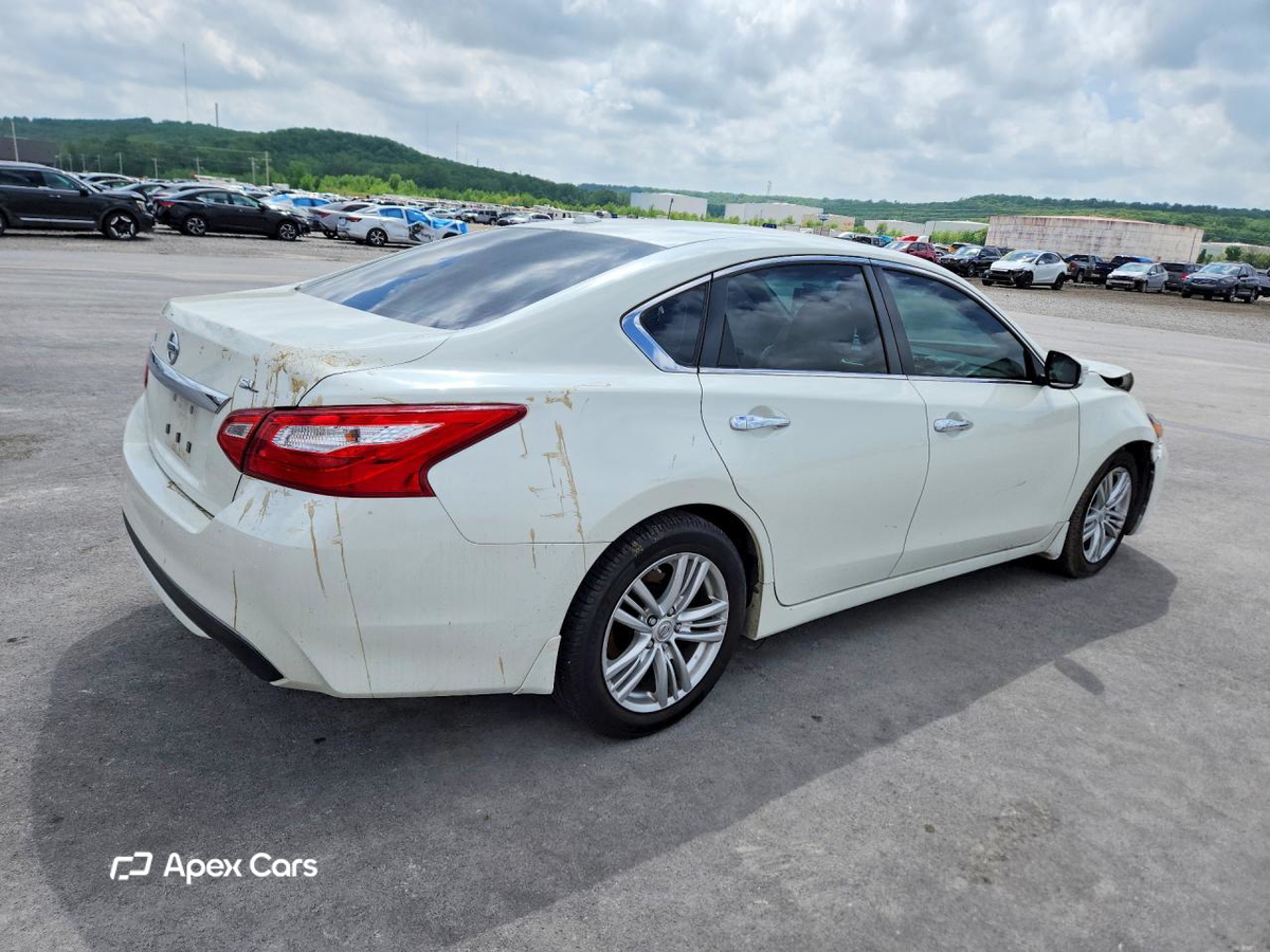 Nissan Altima 2016