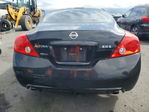 Nissan Altima 2011