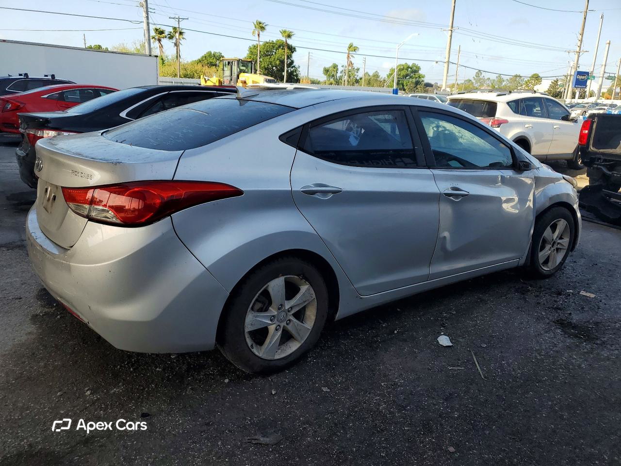 Hyundai Elantra 2012