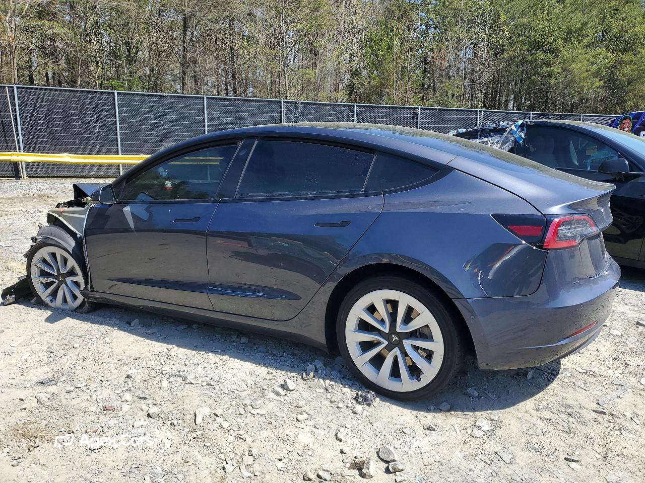 Tesla Model 3 2022