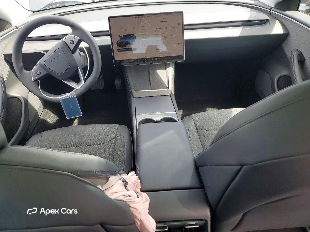 Tesla Model 3 2025