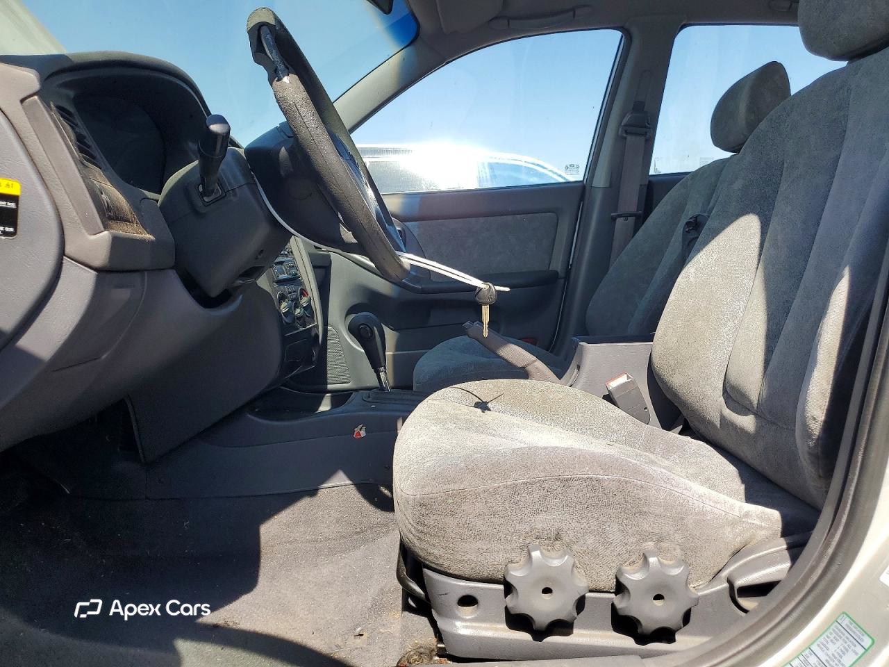 Hyundai Elantra 2002
