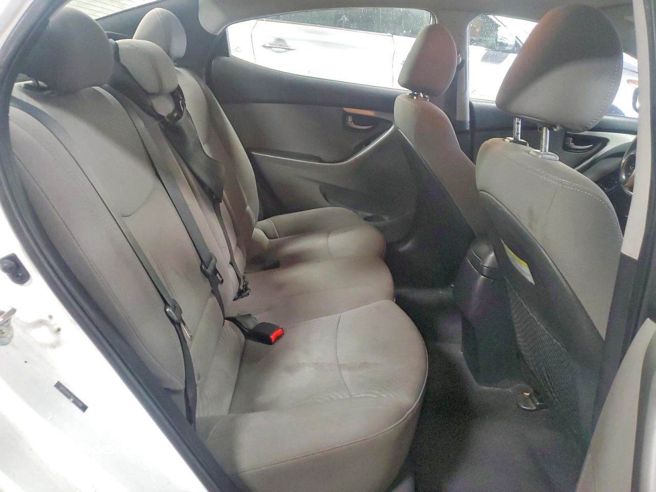 Hyundai Elantra 2016