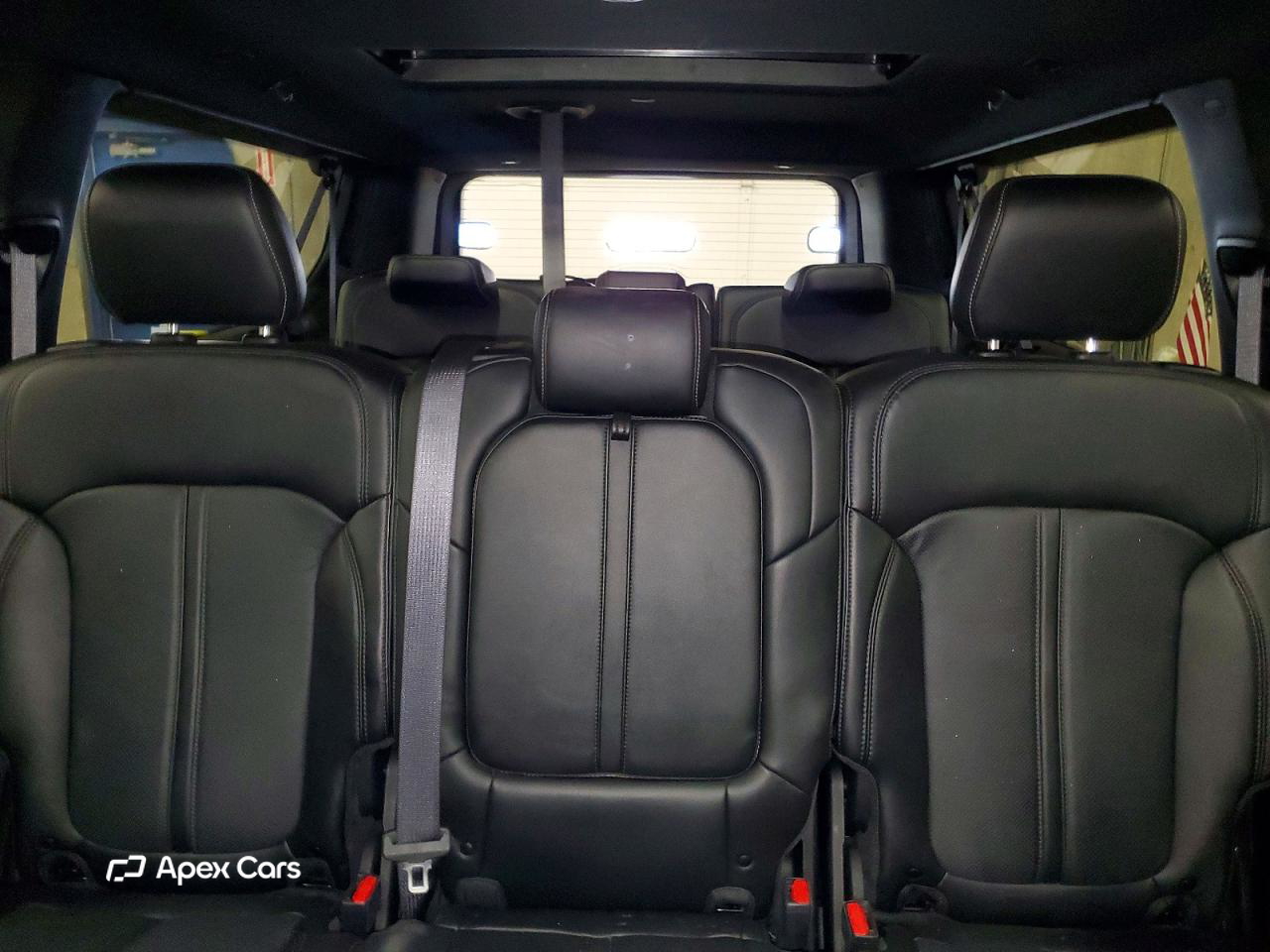 Jeep Grand Wagoneer 2023