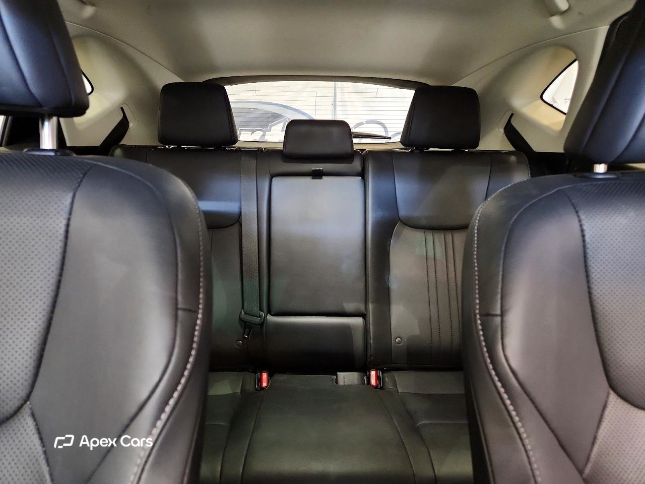 Lexus NX 2022