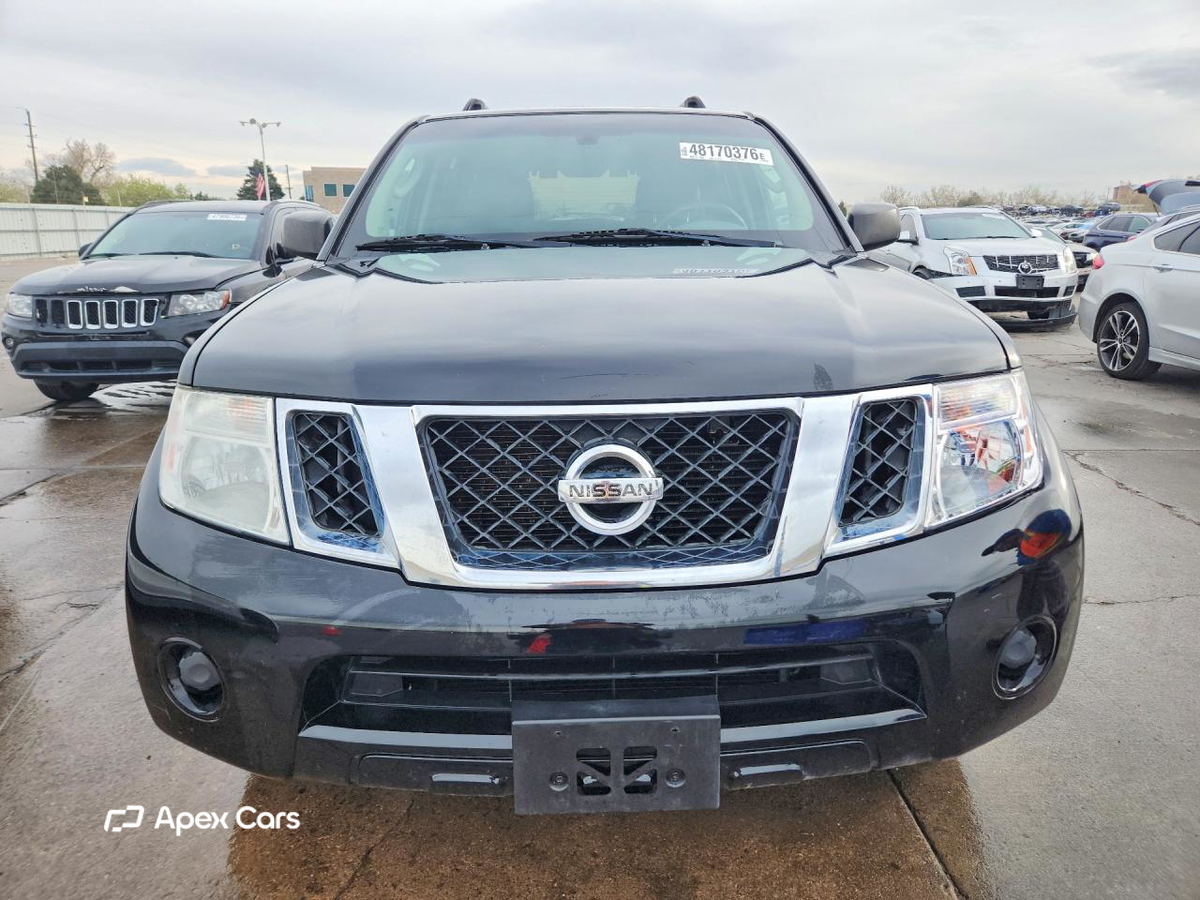 Nissan Pathfinder 2012