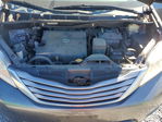 Toyota Sienna 2015