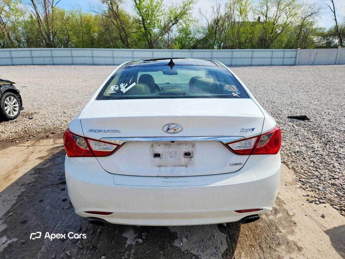Hyundai Sonata 2013