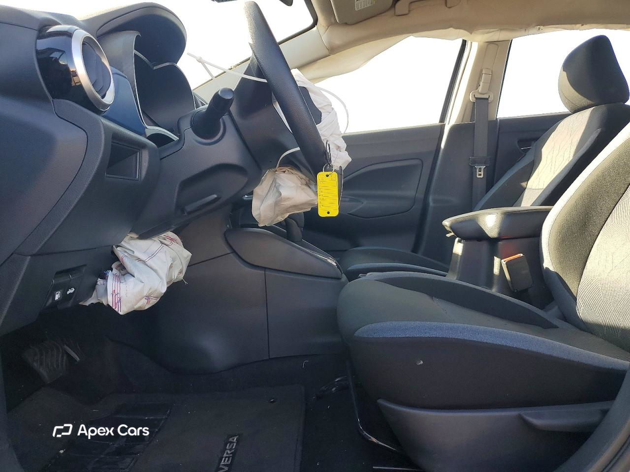 Nissan Versa 2025
