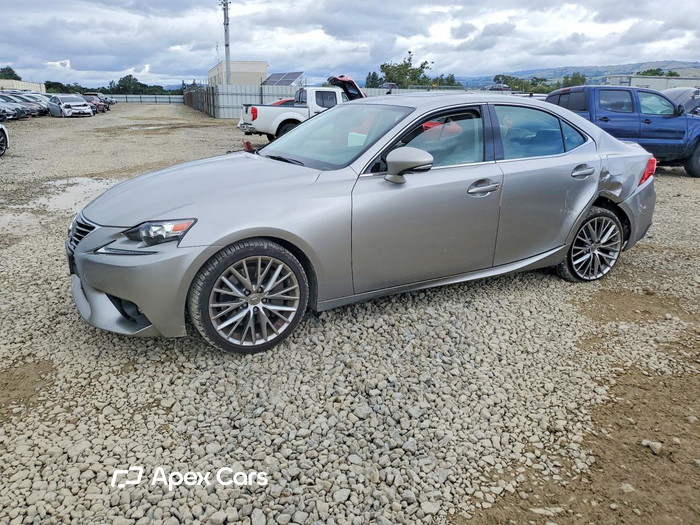 2016 Lexus IS - Image 1 of 5