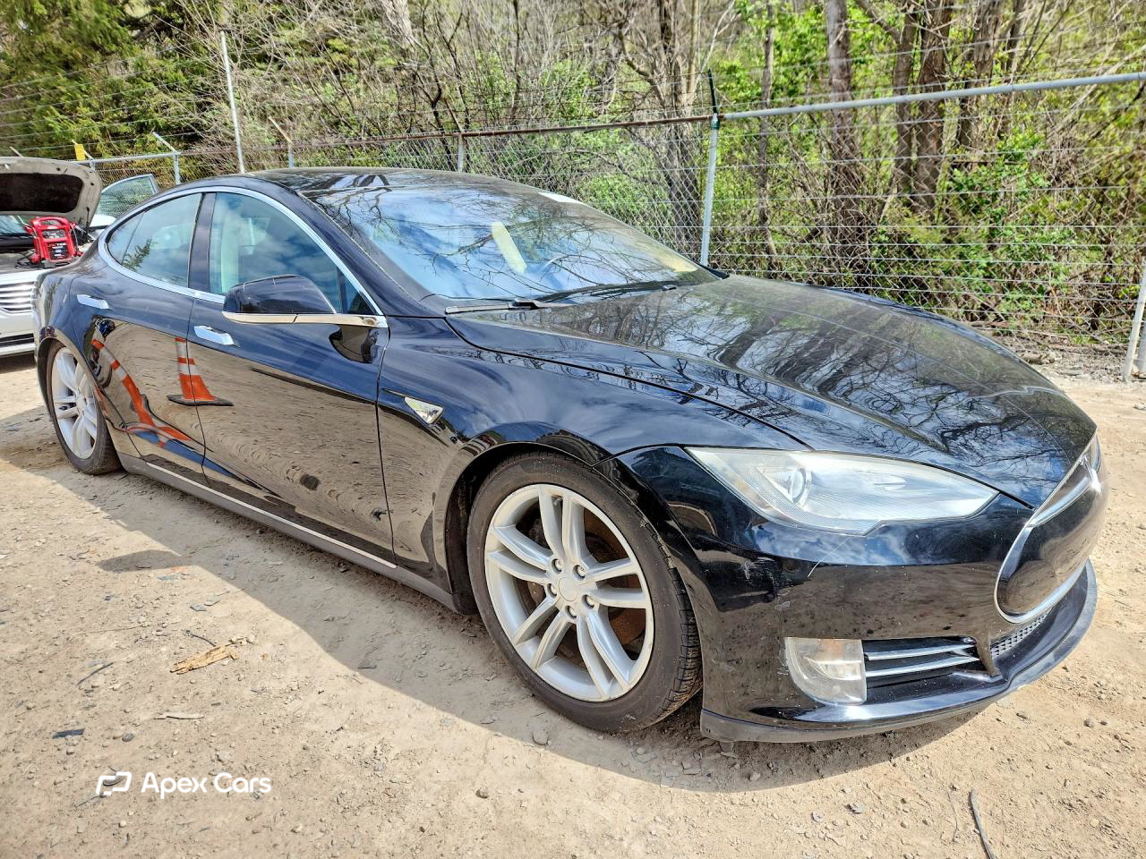 Tesla Model S 2013