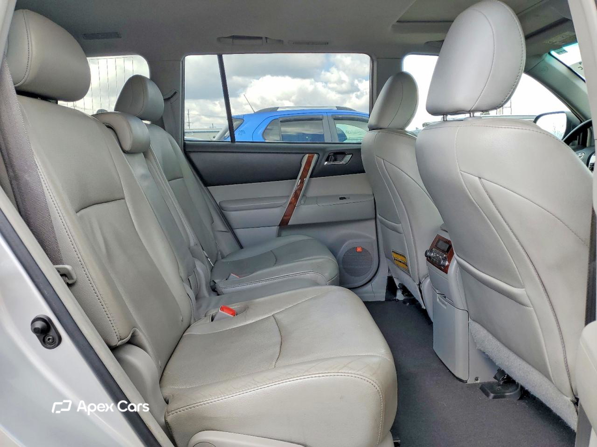 Toyota Highlander 2012