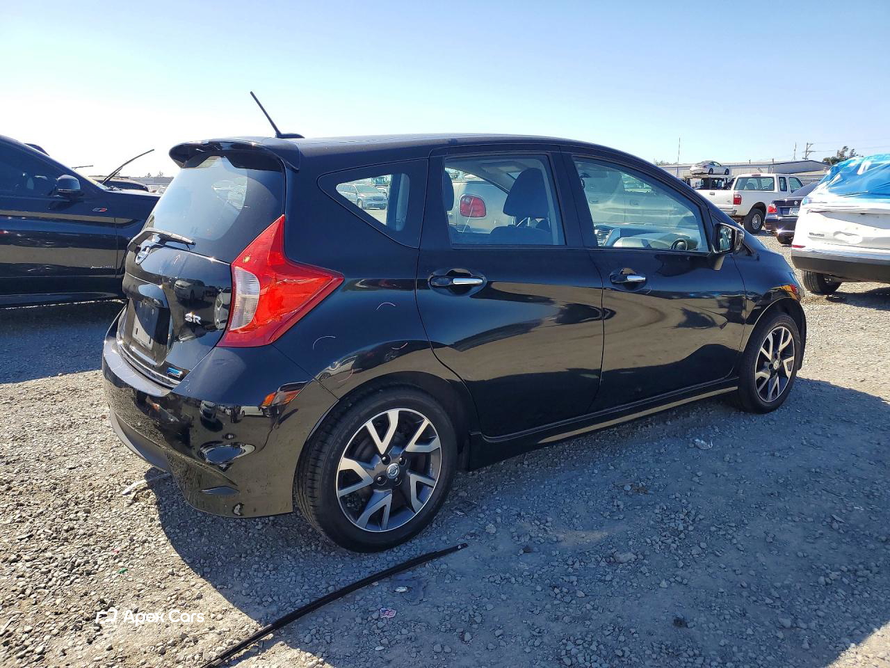 Nissan Versa 2015