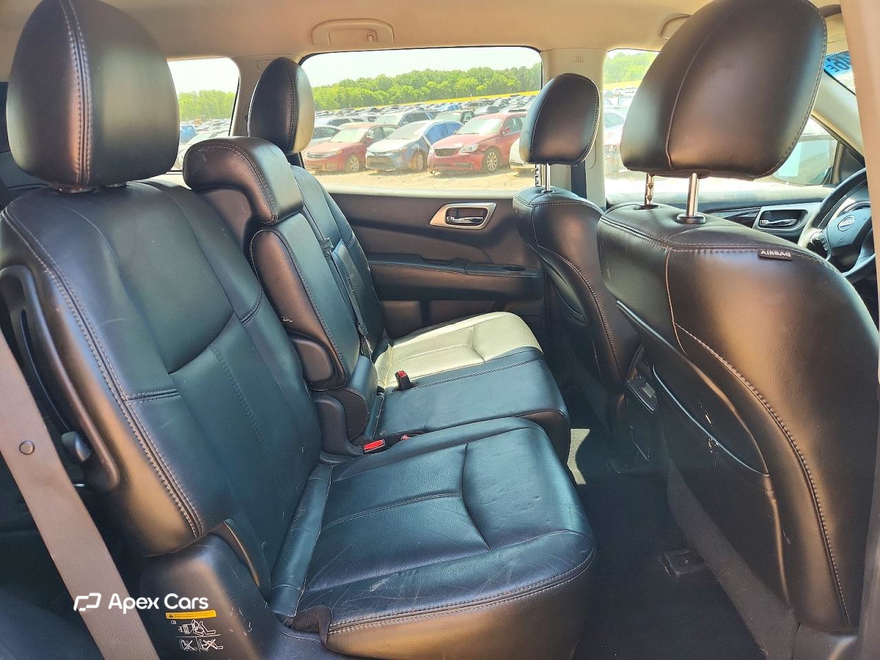 Nissan Pathfinder 2014