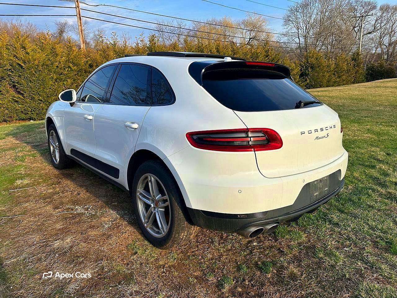 Porsche Macan 2016