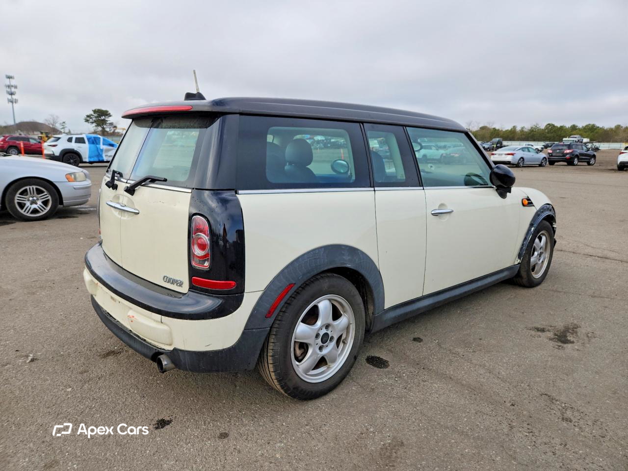 MINI Cooper 2011